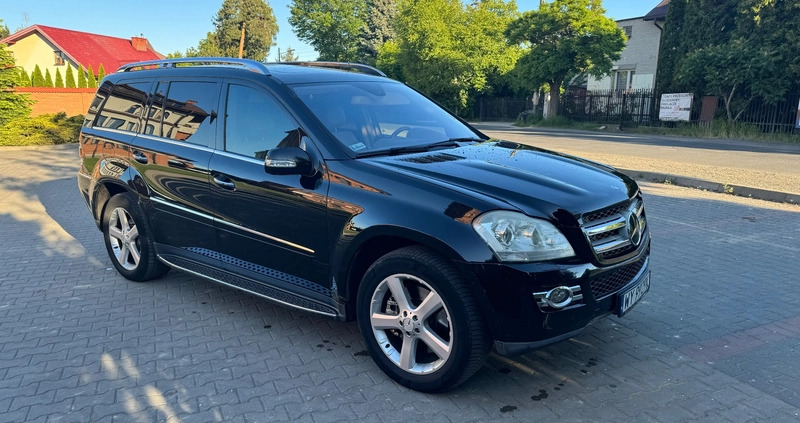 Mercedes-Benz GL cena 30900 przebieg: 392000, rok produkcji 2006 z Radom małe 211